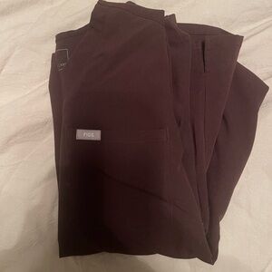 Figs Women's Espresso Catarina Top